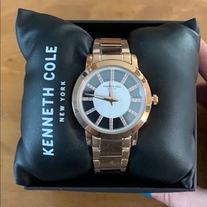 Kenneth Cole New York rose gold watch NWT!